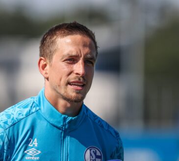 Bastian Oczipka
