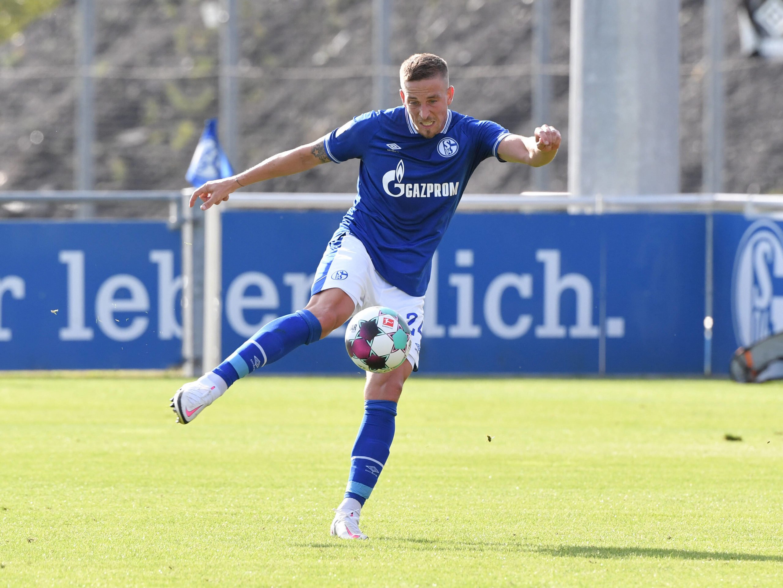 Bastian Oczipka