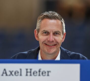 Axel Hefer