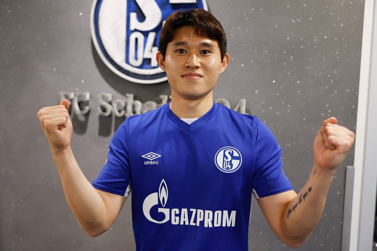 Dong gyeong Lee