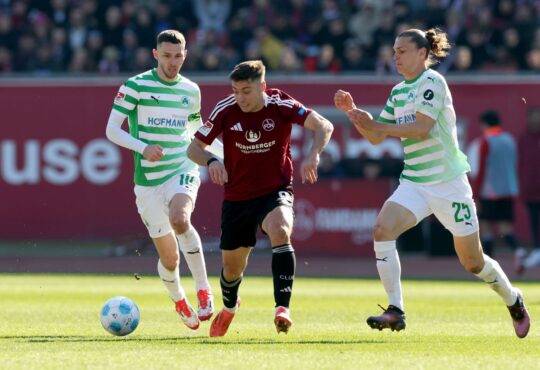 SpVgg Greuther Fürth gegen 1. FC Nürnberg