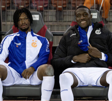 Imaourane Hassane, re. Brayn Lasme, GC, Grasshopper Club Z¸rich - BSC Young Boys, Super League, Fussball, 25.01.2025 *** Imaourane Hassane, re Brayn Lasme, GC, Grasshopper Club Z¸rich BSC Young Boys, Super League, Football, 25 01 2025 PUBLICATIONxNOTxINxSUI