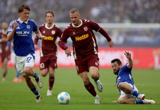 Max Grüger und Amin Younes