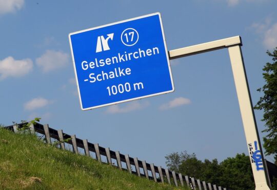 Autobahn Abfahrt Gelsenkirchen Schalke