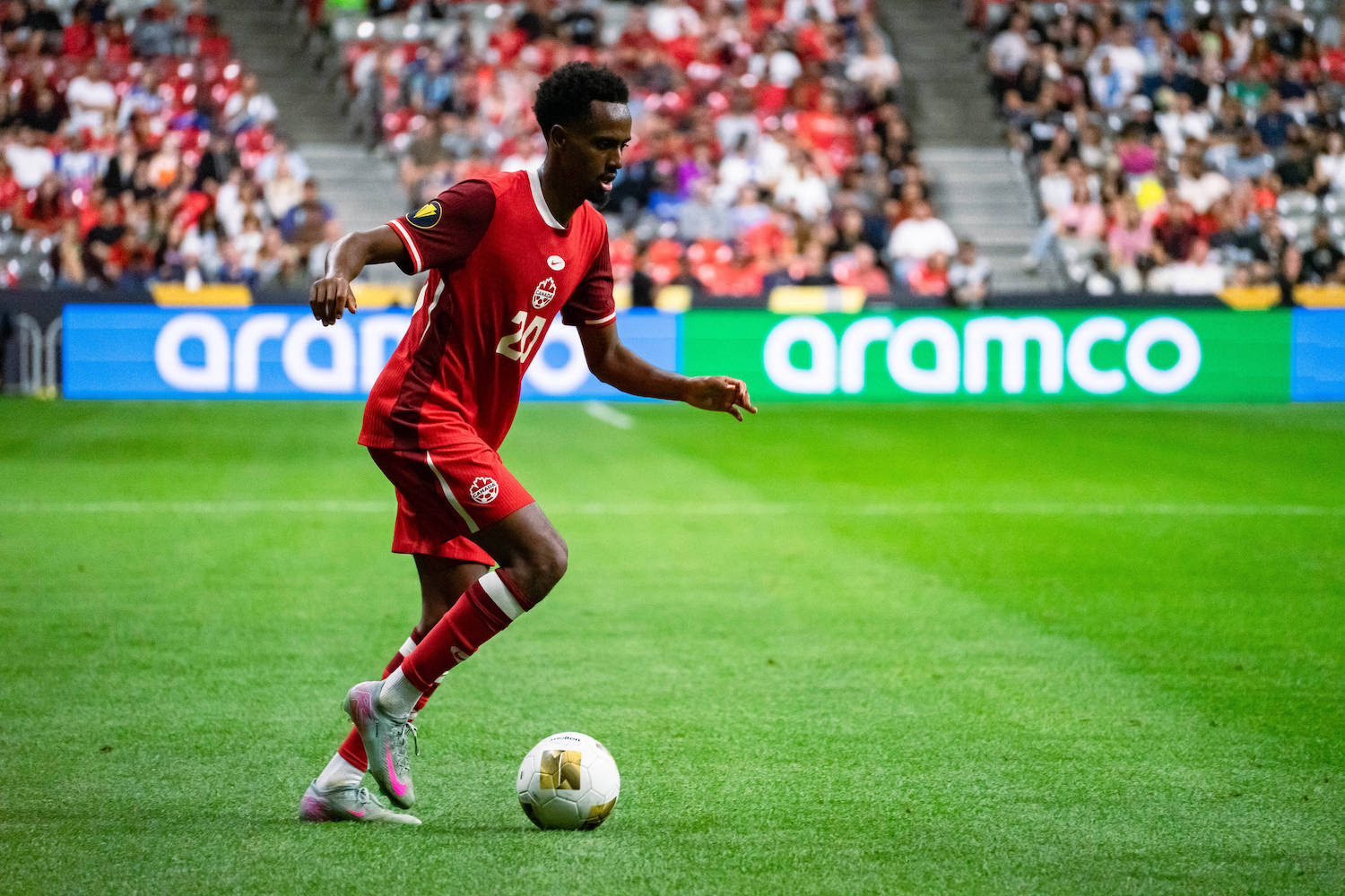 Vancouver, British Columbia, Canada, June 17th 2025: Ali Ahmed 20 Canada controls the ball during the Concacaf Gold Cup Group Stage soccer match between Canada and Honduras at BC Place Stadium in Vancouver, British Columbia, Canada EDITORIAL USAGE ONLY. Amy Elle/SPP PUBLICATIONxNOTxINxBRAxMEX Copyright: xAmyxElle/SPPx spp-en-AmEl-DSC03409