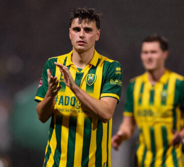 2025-10-17 ADO Den Haag v FC Dordrecht - Dutch Keuken Kampioen Divisie DEN HAAG, THE NETHERLANDS - OCTOBER 17: Matteo Waem of ADO Den Haag is thanking the fans for their support after winning the match during the Dutch Keuken Kampioen Divisie match between ADO Den Haag and FC Dordrecht at WerkTalent Stadion on October 17, 2025 in Den Haag, The Netherlands. Den Haag WerkTalent Stadion The Netherlands Content not available for redistribution in The Netherlands directly or indirectly through any third parties. Copyright: xHansxvanxderxValkx