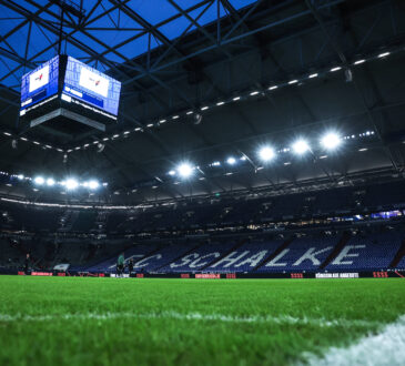 Fussball, 2. Bundesliga Saison 2025 2026 14. Spieltag FC Schalke 04 - SC Paderborn 07 28.11.2025, VELTINS-Arena Das Stadion vor dem Spiel