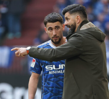Adil Aouchiche und Miron Muslic