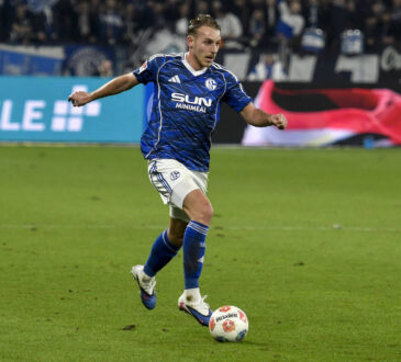 Timo Becker Schalke 5 Aktion . Einzelbild . Freisteller . 21.02.2026 Fussball FC Schalke 04 vs 1. FC Magdeburg , Veltins-Arena, Gelsenkirchen, DFB/DFL REGULATIONS PROHIBIT ANY USE OF PHOTOGRAPHS AS IMAGE SEQUENCES AND/OR QUASI-VIDEO *** Timo Becker Schalke 5 Action Single Image Crop 21 02 2026 Soccer FC Schalke 04 vs 1 FC Magdeburg , Veltins Arena, Gelsenkirchen, DFB DFL REGULATIONS PROHIBIT ANY USE OF PHOTOGRAPHS AS IMAGE SEQUENCES AND OR QUASI VIDEO Copyright: xpepphotox/xSaschaxWeizx pep00321, pep_20260221_hm_289210